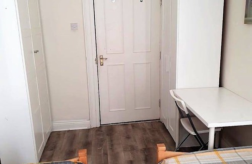 Broadstone Other | 20 m² Shared room ∙ 1 bedroom ∙ 1 guest
