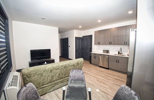 West New York Apartment | 20 Min to NYC-Beautiful and Spacious Apartment w/King Bed and Private Parking