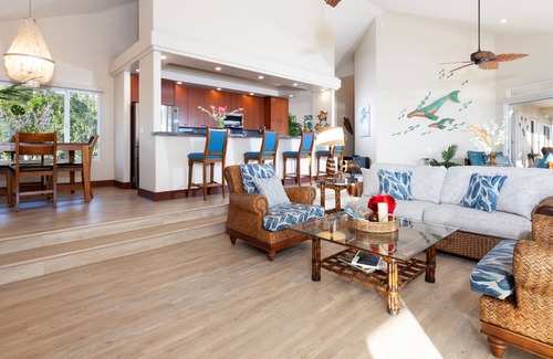 Kamuela House | 20%+ Off Oct or Nov'25 - Breathtaking Ocean, Coast, 4 Volcano Views + Pool & Spa