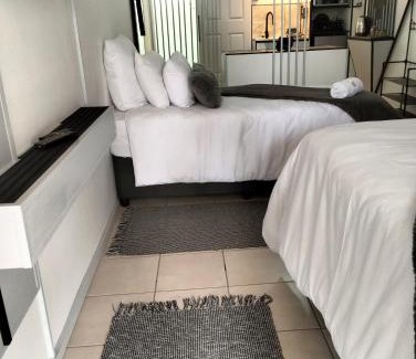 Polokwane Apartment | 20 on Middle
