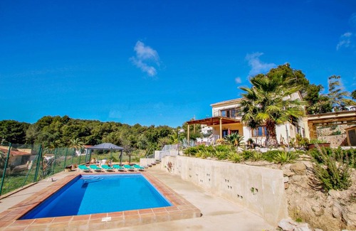Benissa Coast Villa | 200 m² Villa ∙ 6 bedrooms ∙ 12 guests