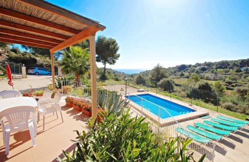 Benissa Coast Villa | 200 m² Villa ∙ 6 bedrooms ∙ 12 guests