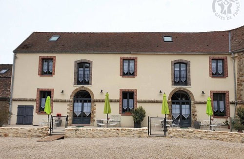 Mareil-le-Guyon Cottage | 200 m² Cabin ∙ 6 bedrooms ∙ 12 guests