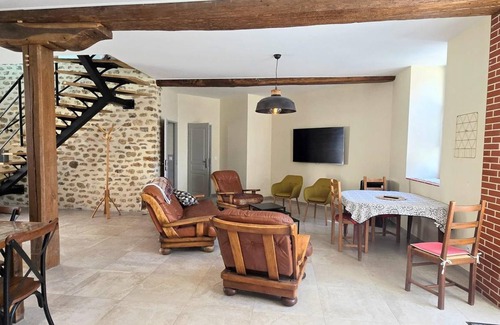 Mareil-le-Guyon Cottage | 200 m² Cabin ∙ 6 bedrooms ∙ 12 guests