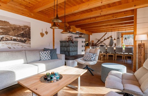 Viehhofen Ski Chalet | 200 m² Chalet ∙ 5 bedrooms ∙ 14 guests