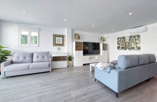 Riba-roja de Turia House | 200 m² House ∙ 3 bedrooms ∙ 7 guests