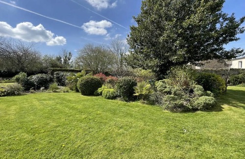 Cerisy-la-Foret House | 200 m² House ∙ 5 bedrooms ∙ 10 guests
