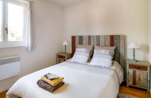 Viroinval House | 200 m² House ∙ 5 bedrooms ∙ 9 guests