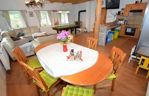 Liberec House | 200 m² House ∙ 5 bedrooms ∙ 14 guests
