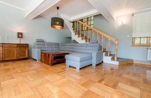 Milowka House | 200 m² House ∙ 5 bedrooms ∙ 13 guests
