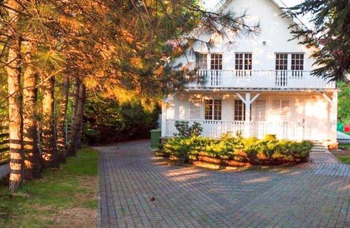 Milowka House | 200 m² House ∙ 5 bedrooms ∙ 13 guests