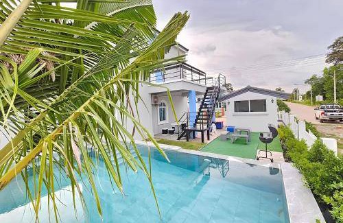 Khemarat Villa | 200 m² Villa ∙ 2 bedrooms ∙ 12 guests
