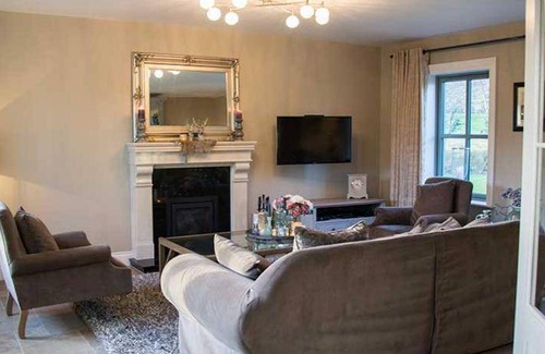 Kenmare Villa | 200 m² Villa ∙ 4 bedrooms ∙ 8 guests