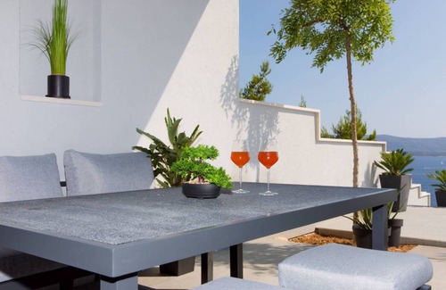 Murvica Villa | 200 m² Villa ∙ 4 bedrooms ∙ 8 guests