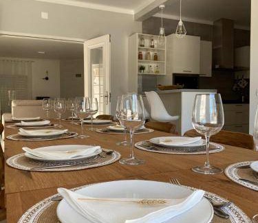 Vaqueiros Villa | 200 m² Villa ∙ 4 bedrooms ∙ 11 guests