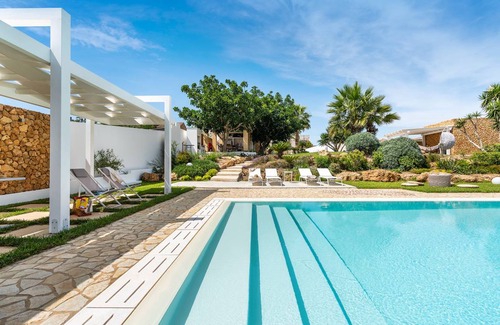 Marausa Villa | 200 m² Villa ∙ 5 bedrooms ∙ 10 guests