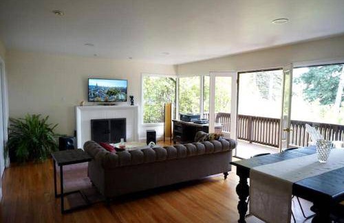 Berkeley House | 201 m² House ∙ 4 bedrooms ∙ 8 guests