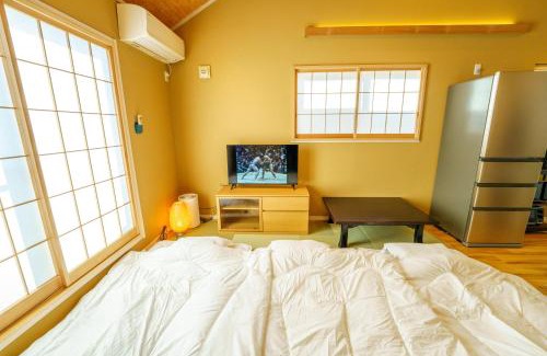 Nakahara Ward Apartment | 2025 Reno'd Japanese House in Musashi-Kosugi 15PAX