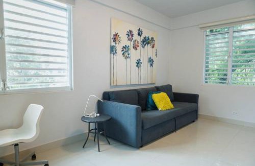 San Mateo Apartment | 203-Tranquil Renovated Charm in the City, Near the Beach with Free parking