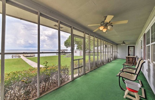 West Livingston House | 204 m² House ∙ 3 bedrooms ∙ 6 guests