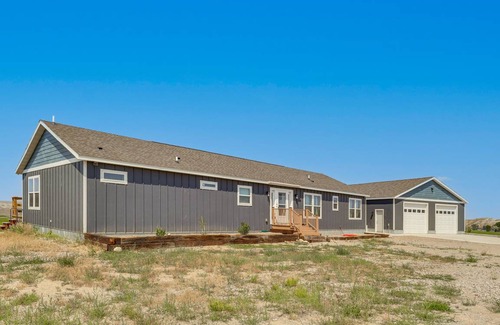 Lander House | 204 m² House ∙ 3 bedrooms ∙ 7 guests