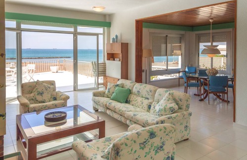 Benicassim Villa | 205 m² Villa ∙ 4 bedrooms ∙ 8 guests