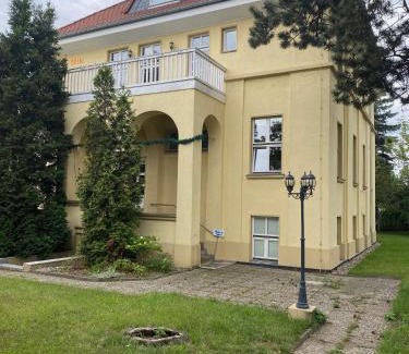 Leubnitz-Neuostra Apartment | 205 qm "Traumtor" mit Sauna, Whirlpool, Kamin und 3 Terrassen mit Blick in die Böhmisch Sächsische Schweiz