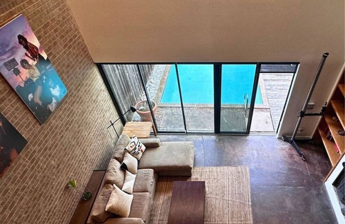 Neartown House | 210 m² House ∙ 3 bedrooms ∙ 8 guests