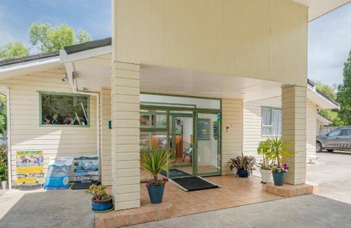 Coromandel Resort | 210 m² Resort ∙ 12 bedrooms ∙ 50 guests
