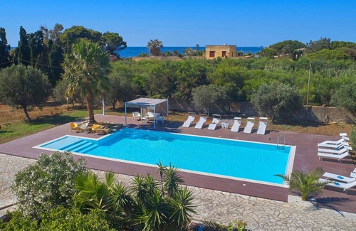 Lido Marausa Villa | 210 m² Villa ∙ 5 bedrooms ∙ 14 guests