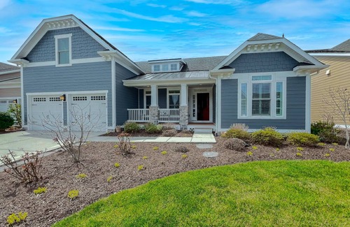 Sun Ridge House | 211 m² House ∙ 3 bedrooms ∙ 8 guests