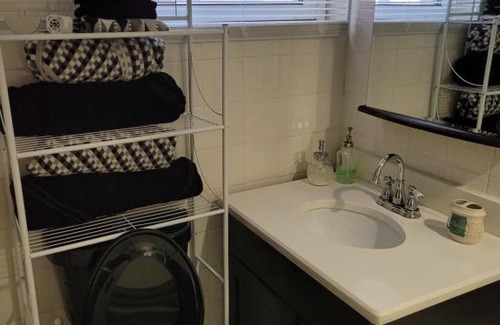 Teaneck Apartment | 212 LLC