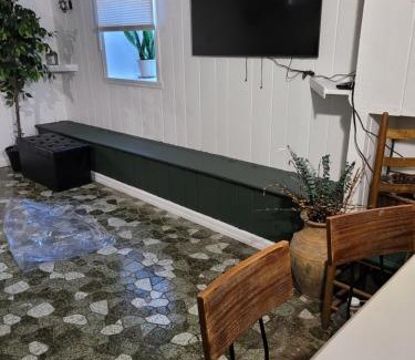 Teaneck Apartment | 212 LLC