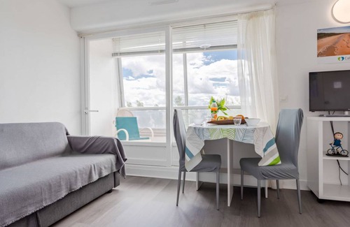 Courseulles-sur-Mer House | 22 m² House ∙ 1 bedroom ∙ 2 guests