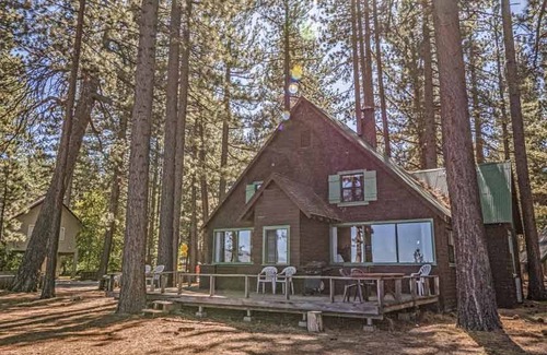Al Tahoe House | 223 m² House ∙ 6 bedrooms ∙ 12 guests