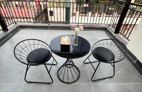 Cong Vi Apartment | 22Housing Luxury Apartment 81 Linh Lang