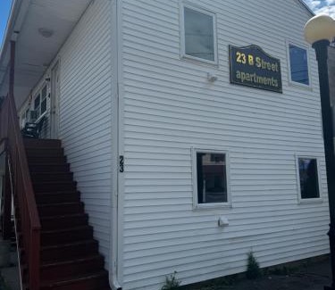 Hampton Apartment | 23 B ST APARTMENTS