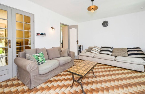 Briare House | 230 m² House ∙ 4 bedrooms ∙ 12 guests