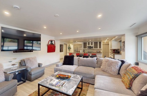 Vail Condo | 234 m² Condo ∙ 4 bedrooms ∙ 10 guests