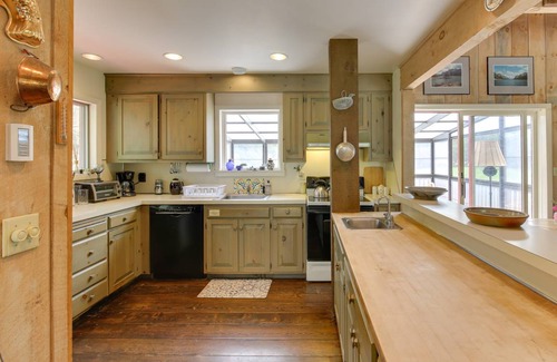 Falls Village House | 234 m² House ∙ 6 bedrooms ∙ 11 guests