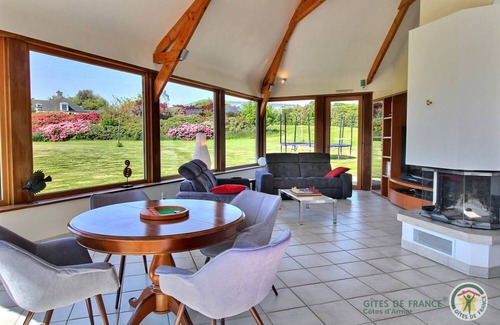 Tregomeur House | 235 m² Gîte ∙ 6 bedrooms ∙ 10 guests