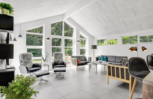 Strøby Ladeplads House | 239 m² House ∙ 1 bedroom ∙ 14 guests