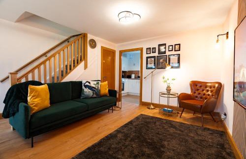 Newton Mearns Apartment | 24 Kingsford Court