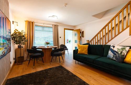 Newton Mearns Apartment | 24 Kingsford Court