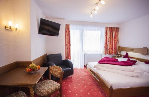 Bach Hotel | 24 m² Hotel ∙ 1 bedroom ∙ 3 guests