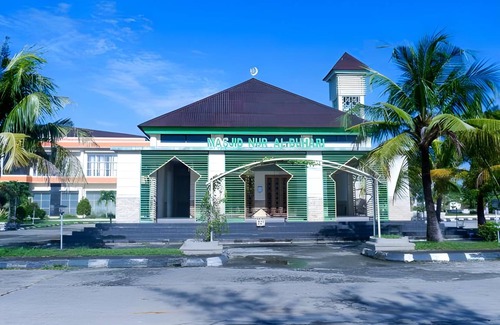 Pomalaa Hotel | 24 m² Hotel ∙ 10 guests