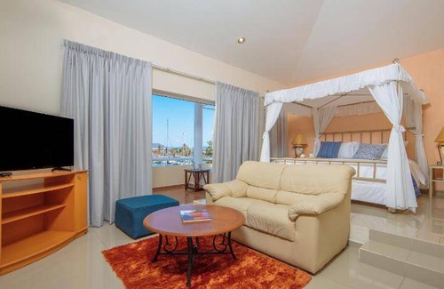 Marina Mazatlan Apartment | 240 m² Apartment ∙ 3 bedrooms ∙ 127 guests