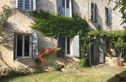 Lautrec House | 240 m² Gîte ∙ 4 bedrooms ∙ 8 guests