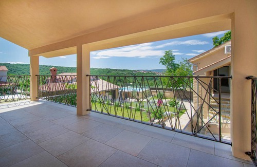 Koper House | 240 m² House ∙ 7 bedrooms ∙ 14 guests