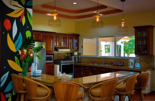 San Juan House | +25 Beach House Fabric with Private Pool and Games